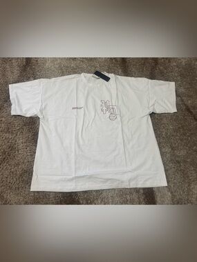 Vanquish oversized tee